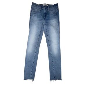 DENIM FORUM The Nico Mid Rise Skinny Crop Jeans Blue Distressed Raw Hem Size 24